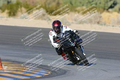 media/Dec-18-2022-SoCal Trackdays (Sun) [[8099a50955]]/Turn 10 (140pm)/